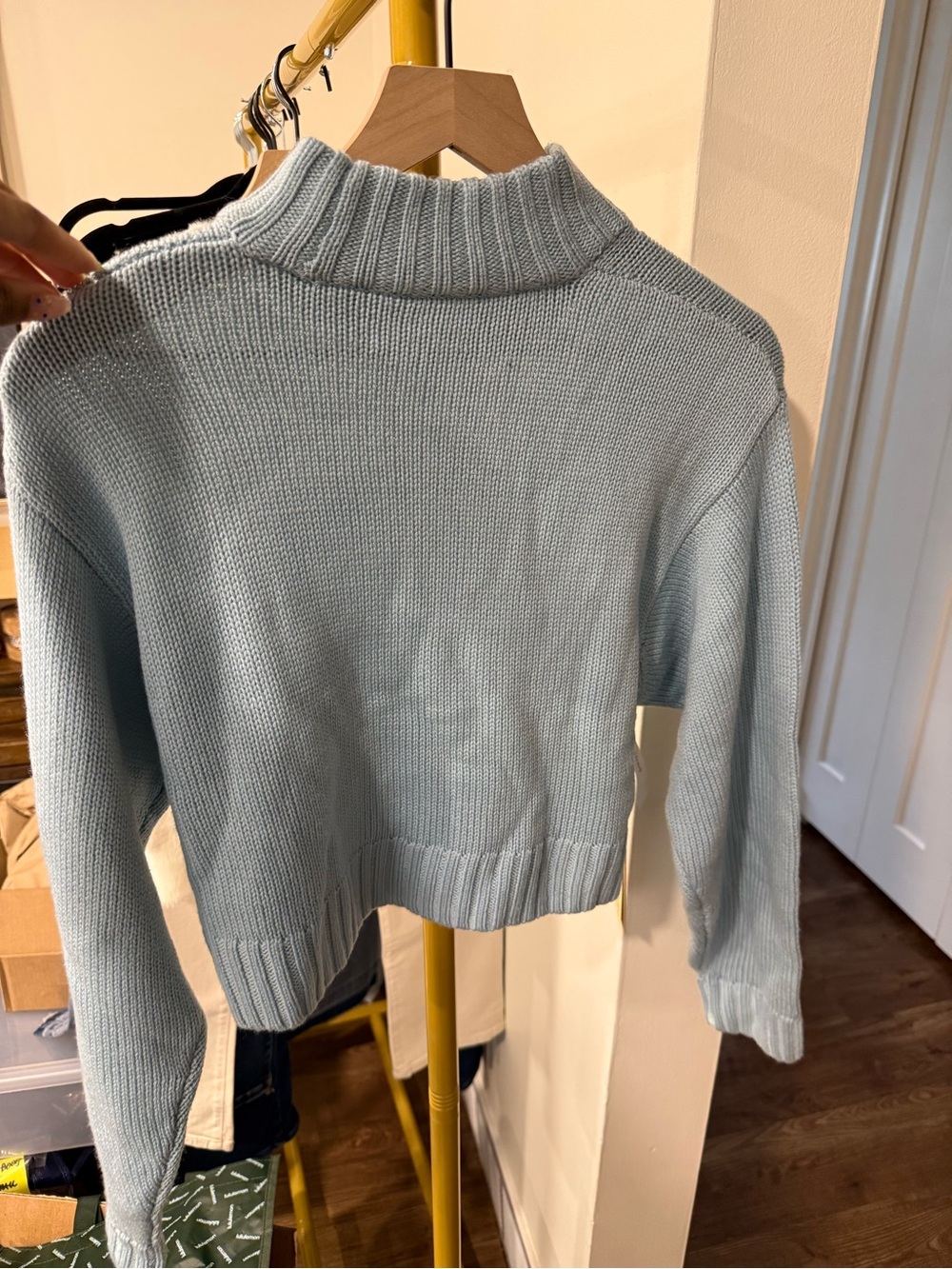 NWT Aritzia Wilfred Free Light Blue Harper Sweater Size Small - Picture 2 of 6